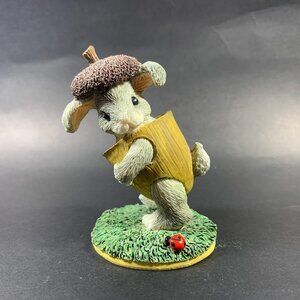 Retired Charming Tails "Binkey's Acorn Costume" Rabbit Figurine 87/429 c.1997